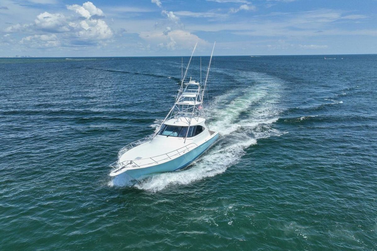 2016 Viking 52 