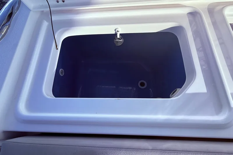  Yacht Photos Pics Livewell compartment on 2023 Everglades 395 Center Console boat.