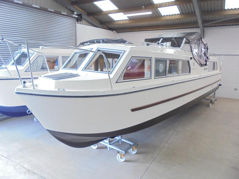 Viking 32 Narrow Beam called Spirit of Adverture | 10m | 1991 ...