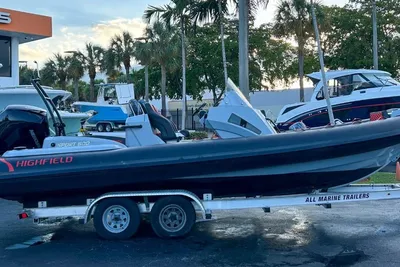 Highfield Sport 800