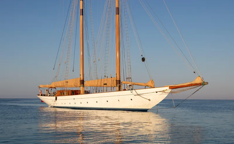 Naema Yacht Photos Pics 