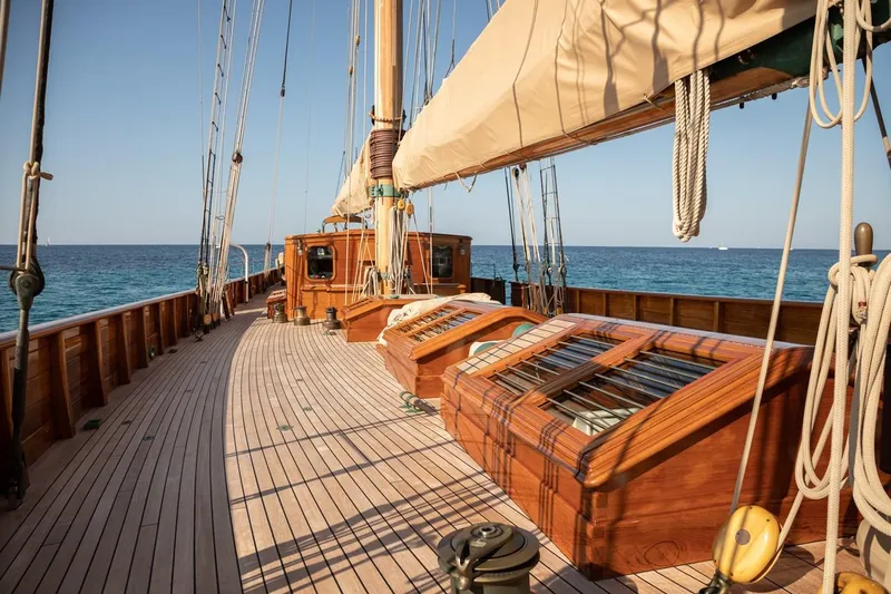 Naema Yacht Photos Pics 