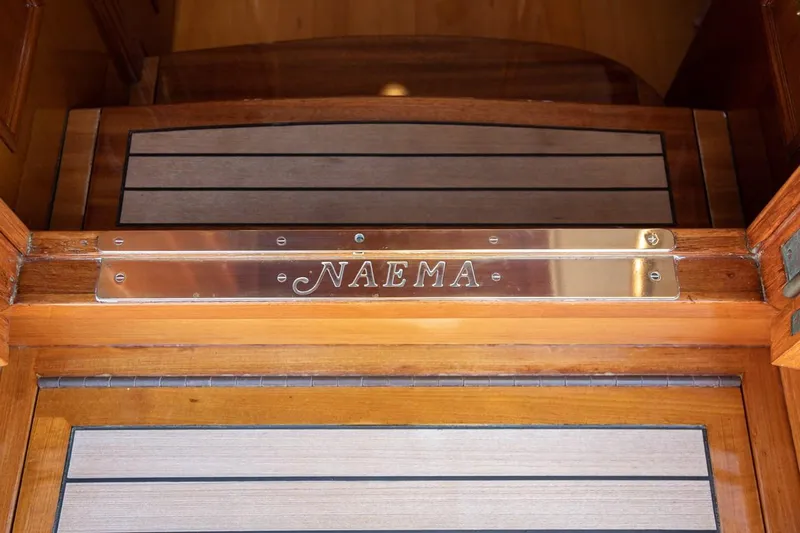 Naema Yacht Photos Pics 