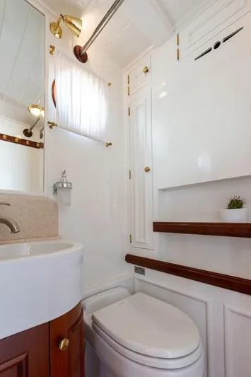 Naema Yacht Photos Pics 