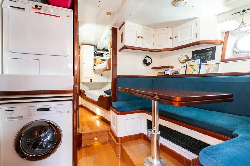 Naema Yacht Photos Pics 