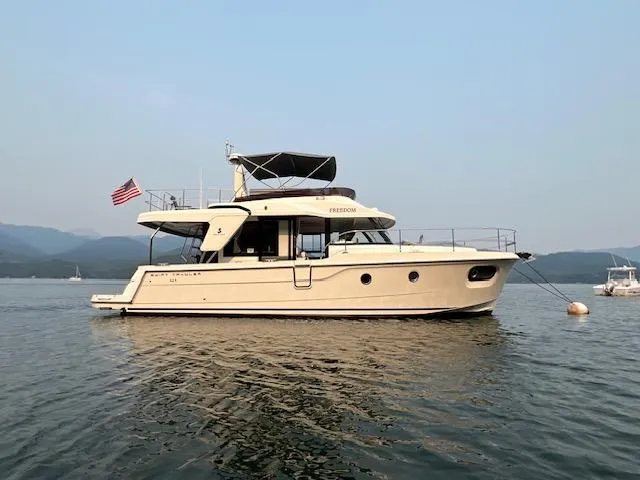Freedom Yacht Photos Pics 