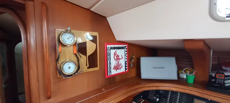 Oya Yacht Photos Pics Interior of 1989 Van De Stadt 52 yacht with gauges and Garmin device.