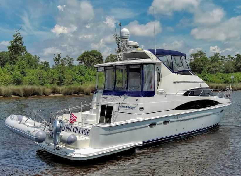 2001 Carver 444 Cockpit Motor Yacht