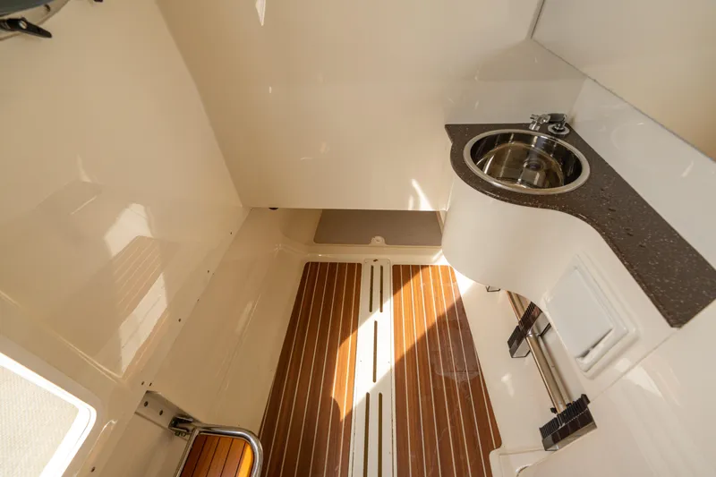 Off The Hook Yacht Photos Pics 