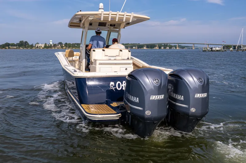 Off The Hook Yacht Photos Pics 