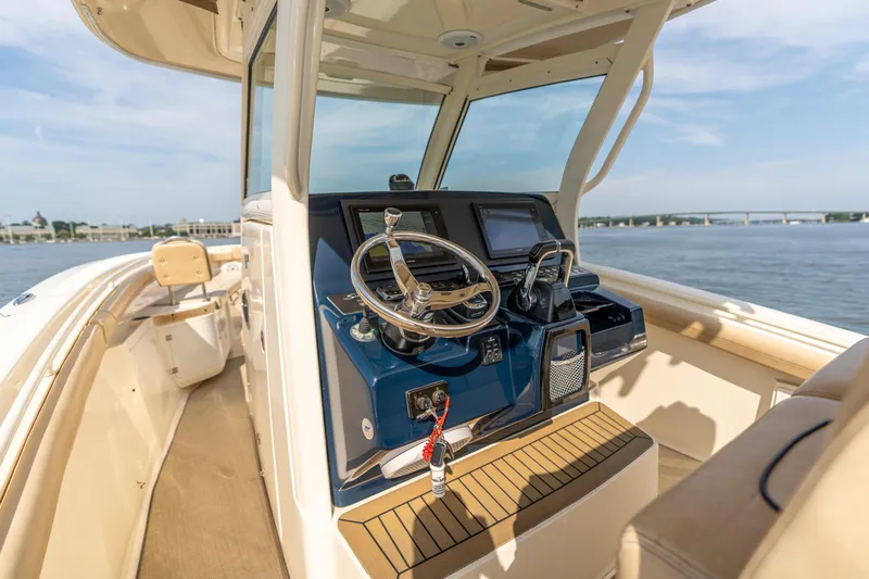 Off The Hook Yacht Photos Pics 