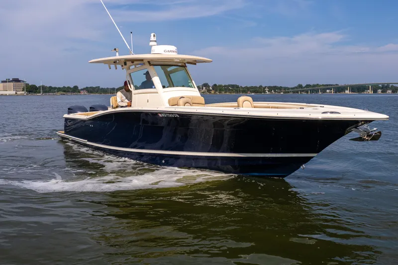 Off The Hook Yacht Photos Pics 