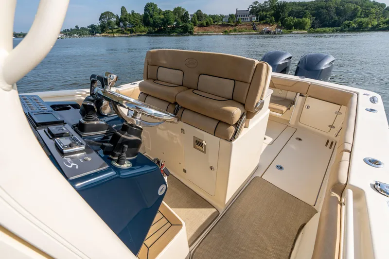 Off The Hook Yacht Photos Pics 