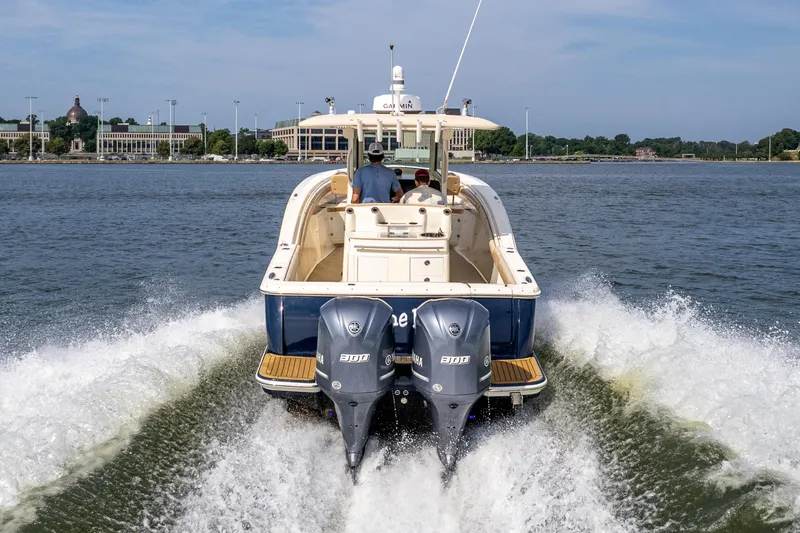 Off The Hook Yacht Photos Pics 