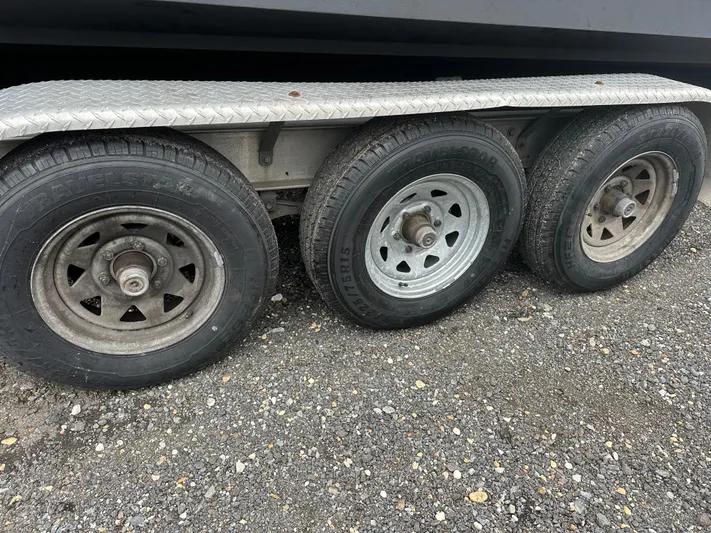 Off The Hook Yacht Photos Pics 