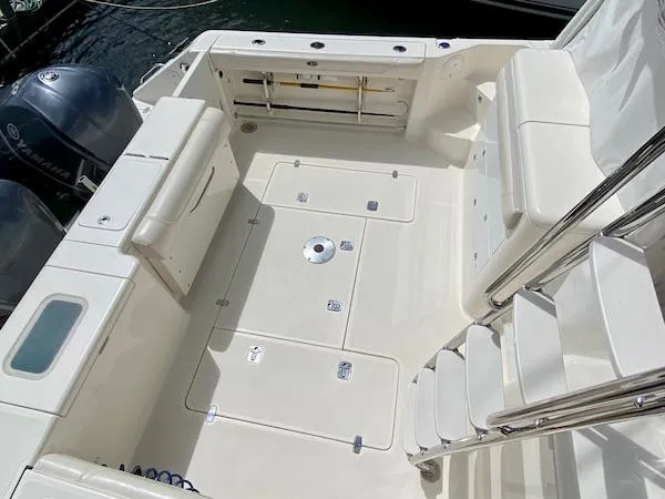 Belle C Yacht Photos Pics 