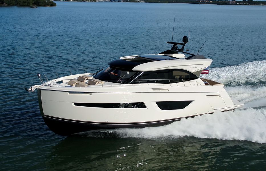 2018 Carver C52
