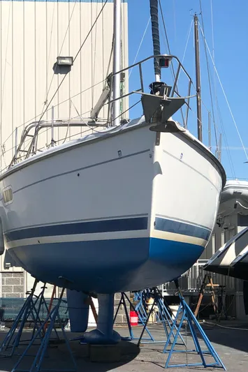 Catawampus II Yacht Photos Pics Painted and waxed September 1