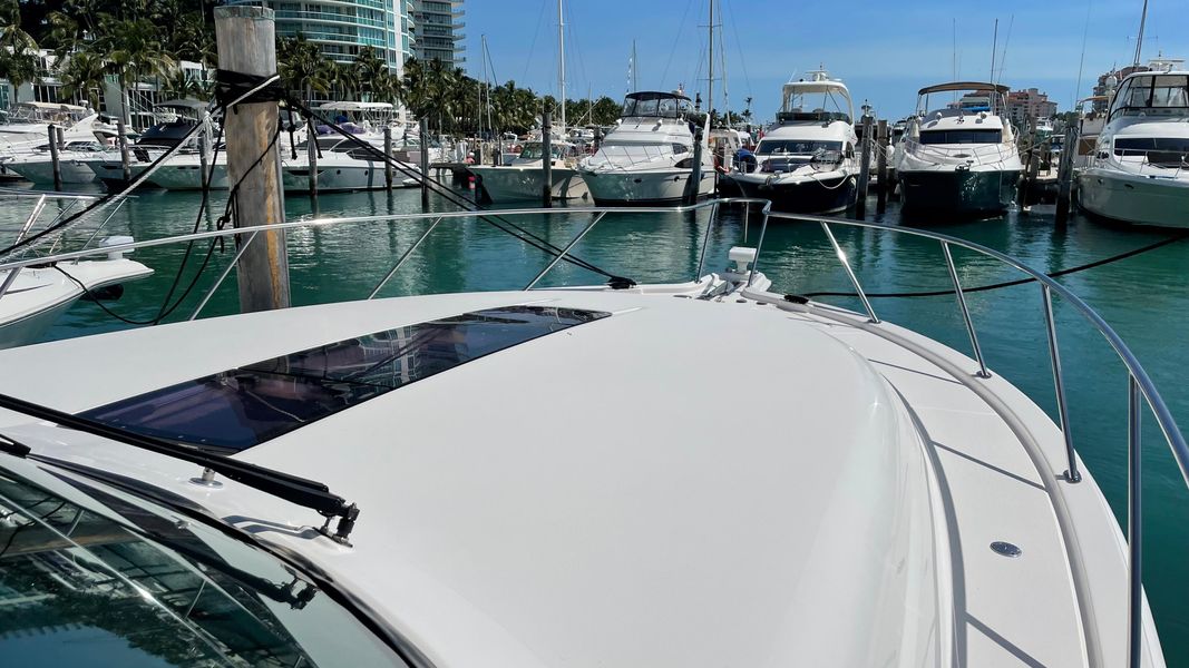 2016 Tiara Yachts 4300 Open