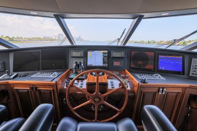 Yacht