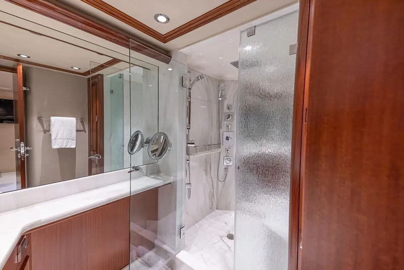 Seahawk Yacht Photos Pics 