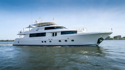 Yacht