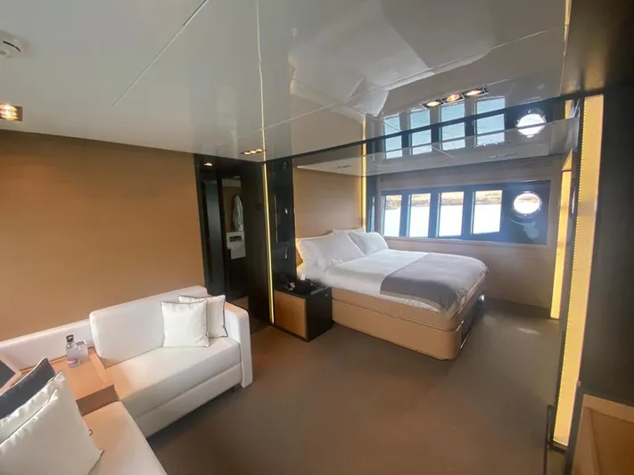 My Place Yacht Photos Pics First Cabin