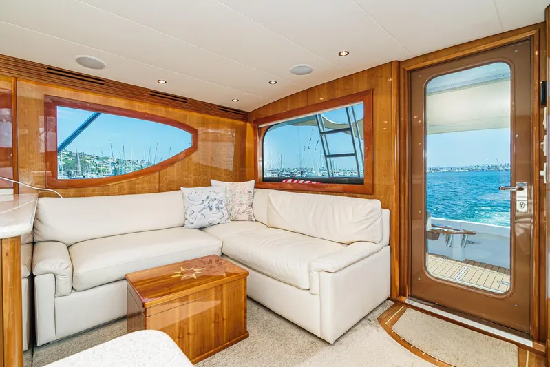 Whiplash II Yacht Photos Pics 