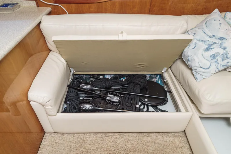 Whiplash II Yacht Photos Pics 