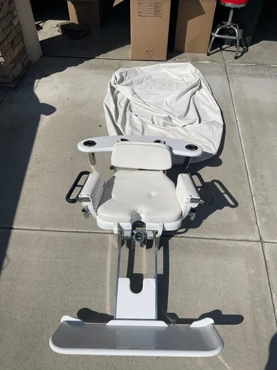 Whiplash II Yacht Photos Pics 