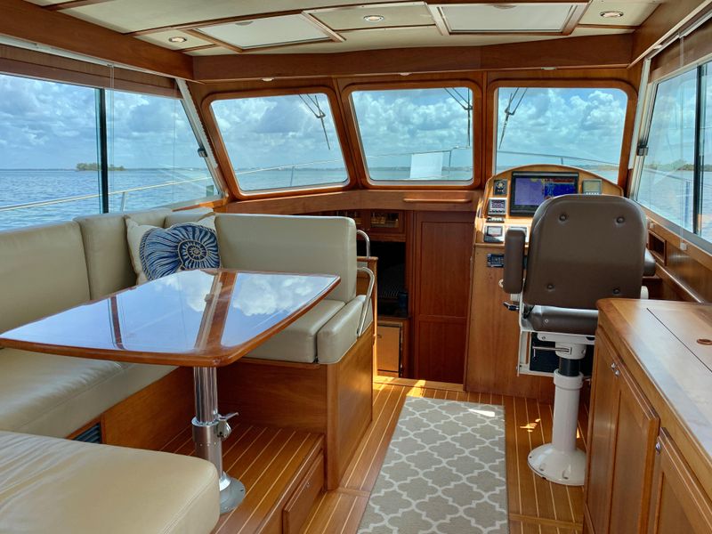 2013 Sabre 38 Salon Express