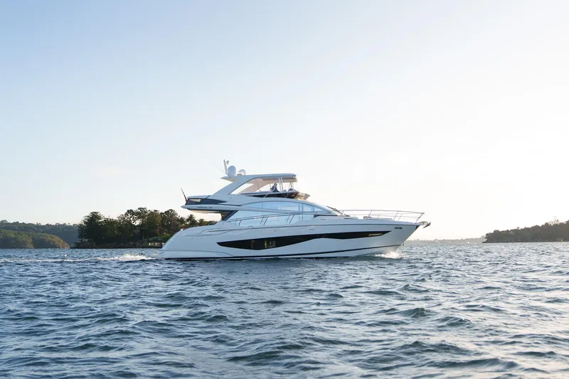 2023 Pearl 62 Luxury Yacht Yacht Photos Pics Luxury Pearl 62 yacht cruising on serene waters, 2023 model.