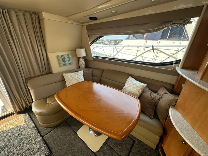 Defiance Yacht Photos Pics 