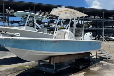 Sea Pro 228 Bay