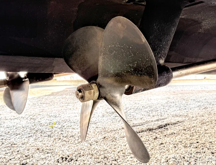 Sol Verde Yacht Photos Pics 