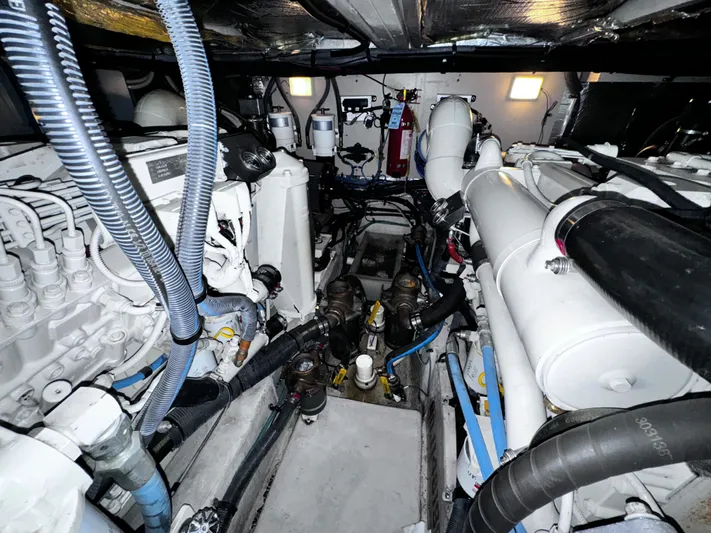 Sol Verde Yacht Photos Pics 