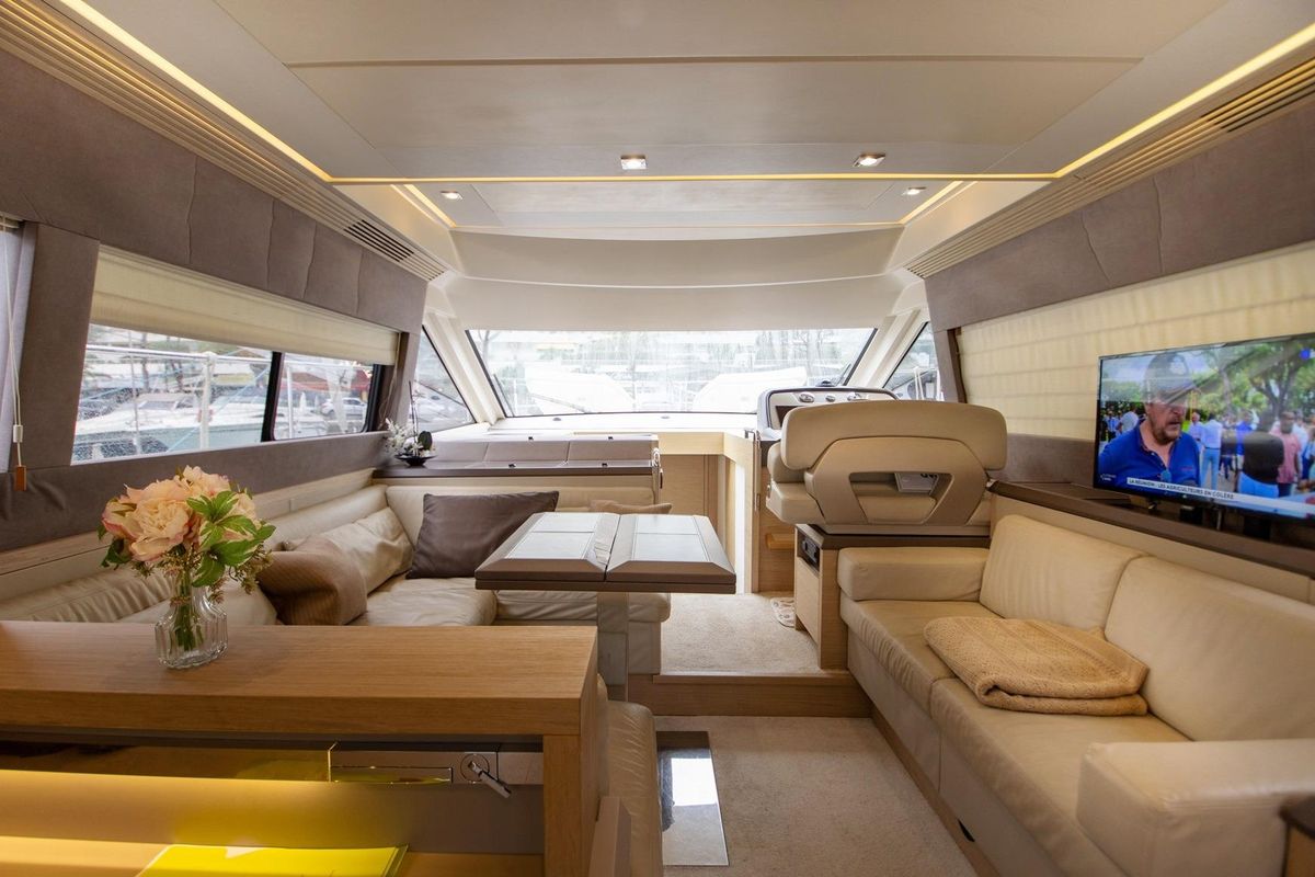 2016 Monte Carlo Yachts 49 