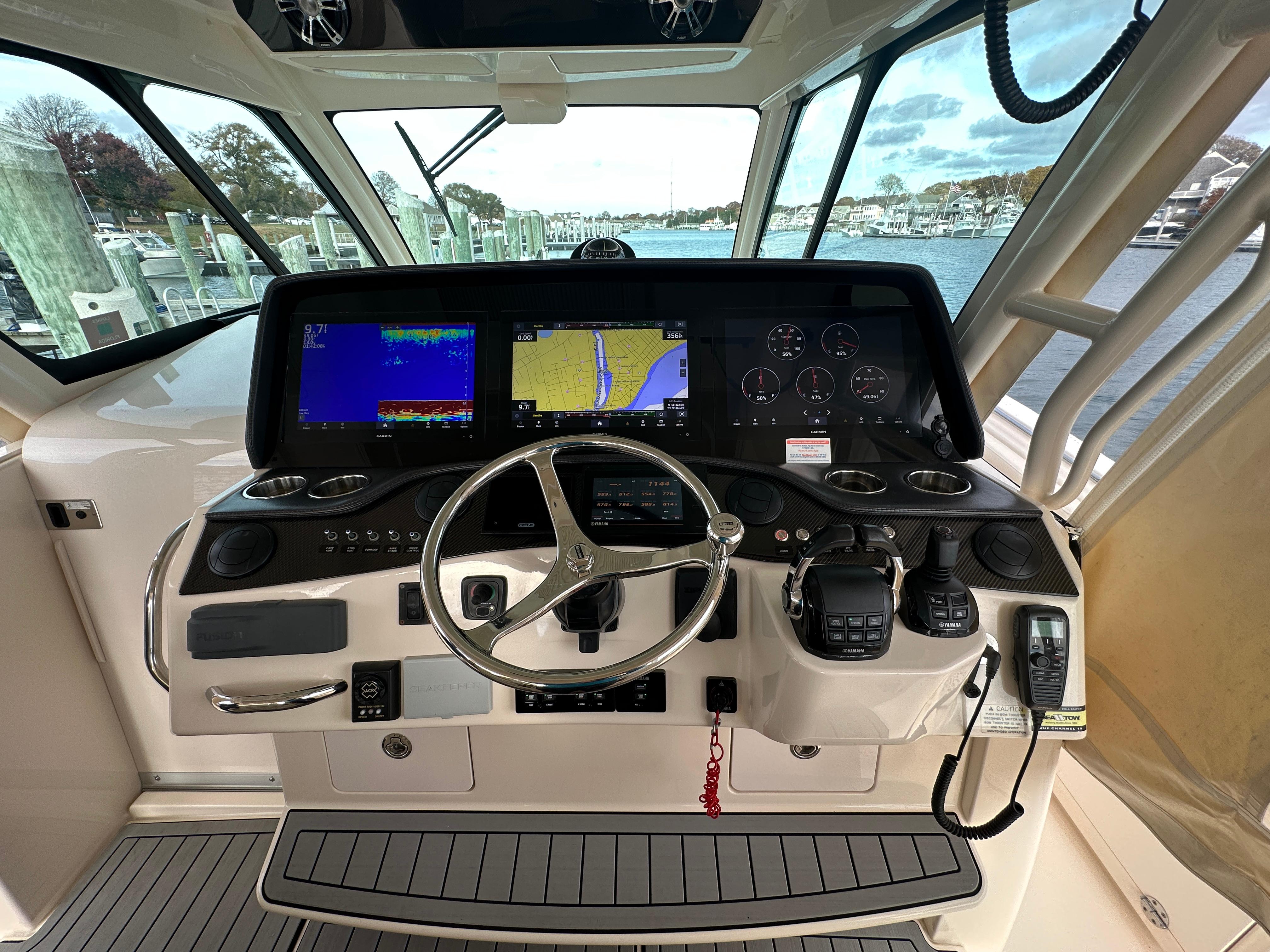 2019 Grady-White Canyon 456 Center Console for sale - YachtWorld