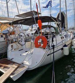 2013 Bavaria Cruiser 37