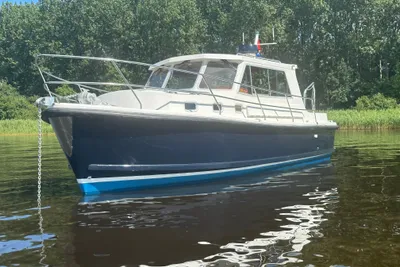 1991 Channel Island 32