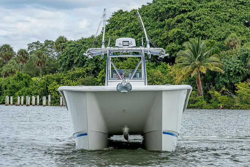 Vic.tory Yacht Photos Pics 