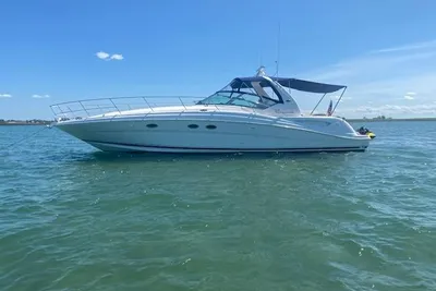 Sea Ray 420 Sundancer