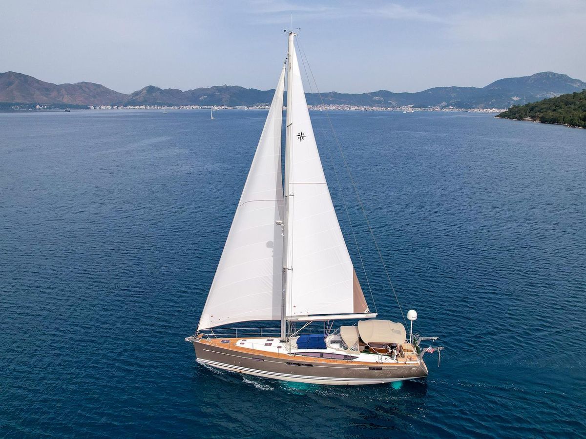 2013 Jeanneau 58 