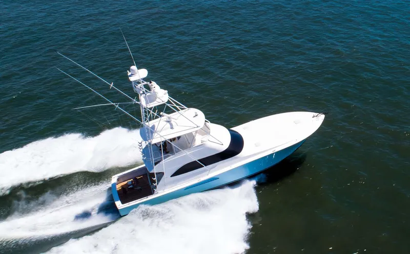 Warden Pass Yacht Photos Pics 