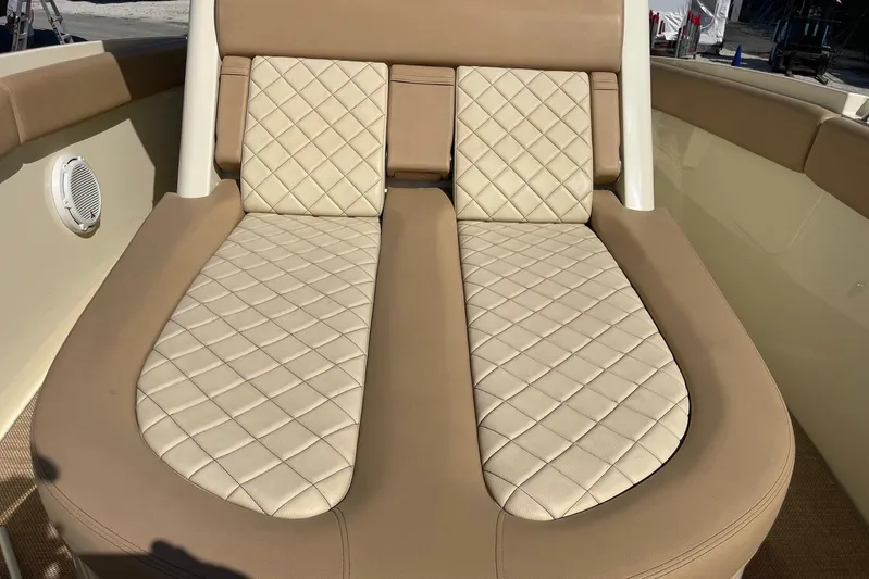  Yacht Photos Pics Luxurious seating on 2020 Chris-Craft Catalina 30 boat with quilted upholstery.