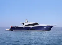2023 Cormorant Yachts COR880