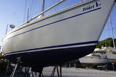1987 Custom Elan Line Elan 33
