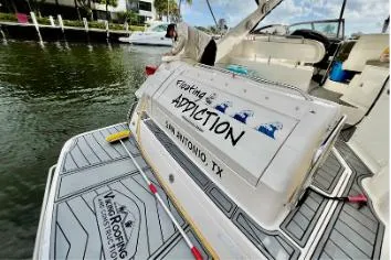 Floating Addiction Yacht Photos Pics 