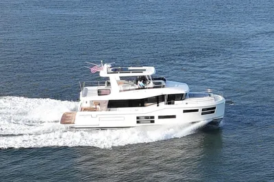 Beneteau Grand Trawler 62