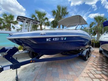 Yamaha Boats 242 LTD S